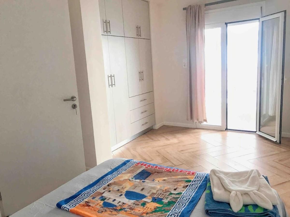 Paleo Faliro Athens Fully Equipped 2 Bedrooms 90 Sqm Big Apartment 200M To Free Beach Exteriör bild