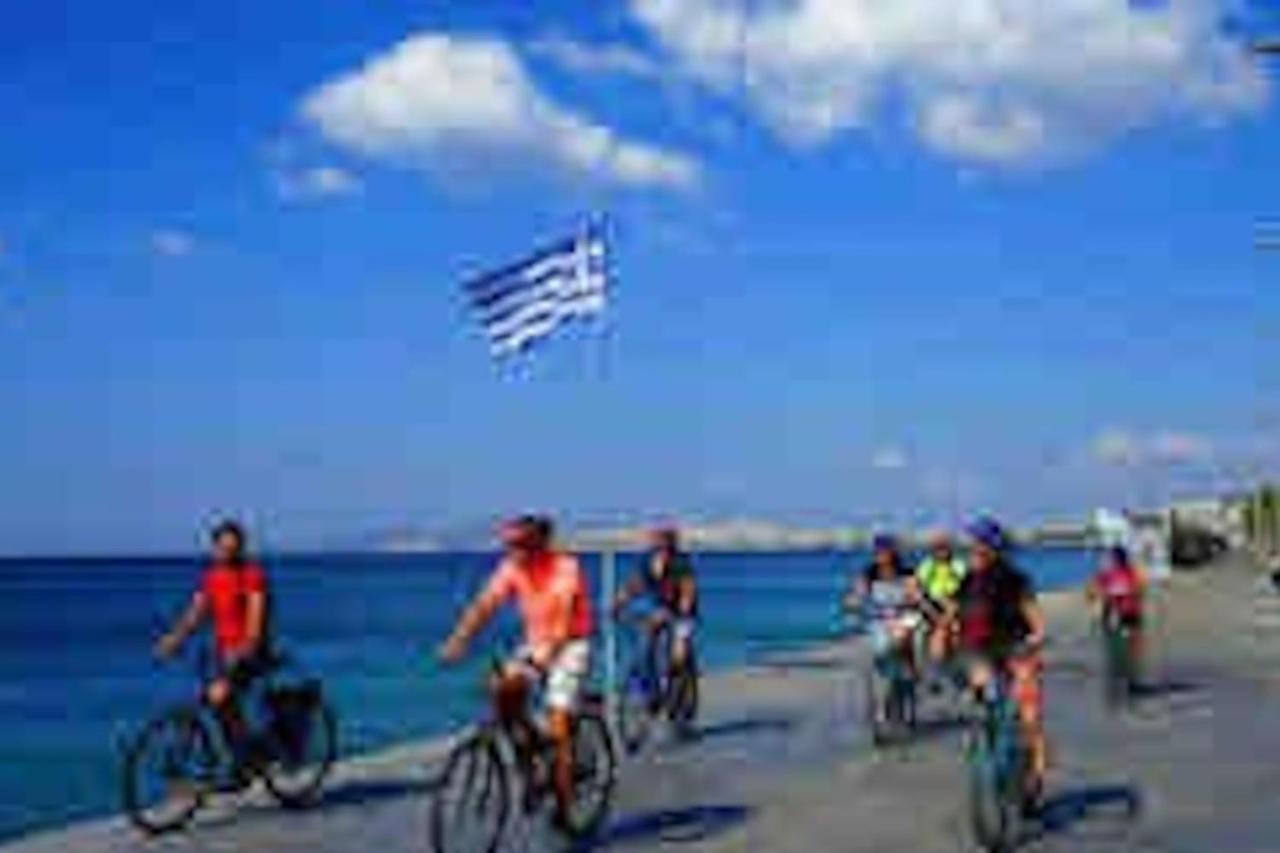 Paleo Faliro Athens Fully Equipped 2 Bedrooms 90 Sqm Big Apartment 200M To Free Beach Exteriör bild