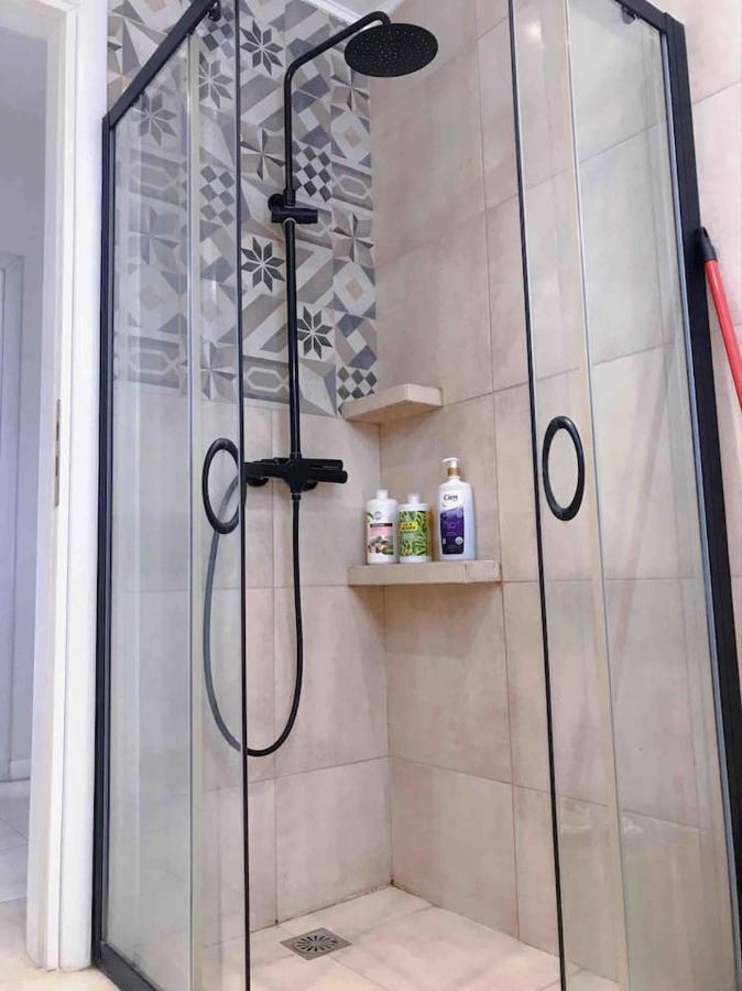 Paleo Faliro Athens Fully Equipped 2 Bedrooms 90 Sqm Big Apartment 200M To Free Beach Exteriör bild