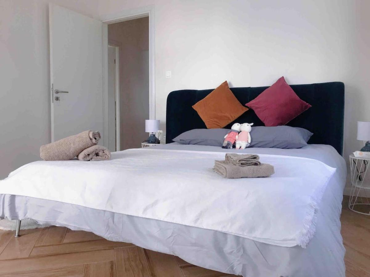 Paleo Faliro Athens Fully Equipped 2 Bedrooms 90 Sqm Big Apartment 200M To Free Beach Exteriör bild